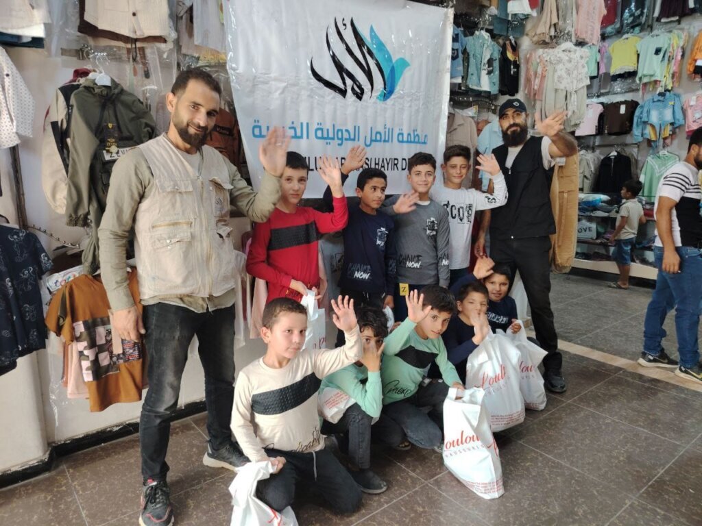 Bring Eid Joy to 300 Orphans in Gaza and Syria