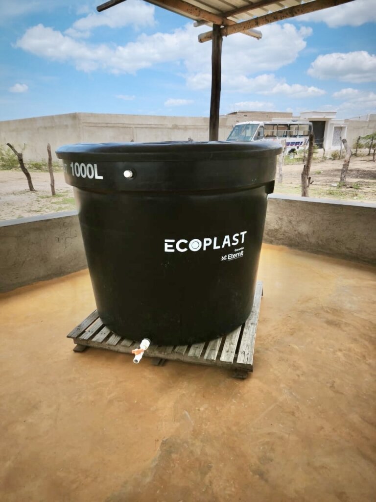 1000-liter household water tank