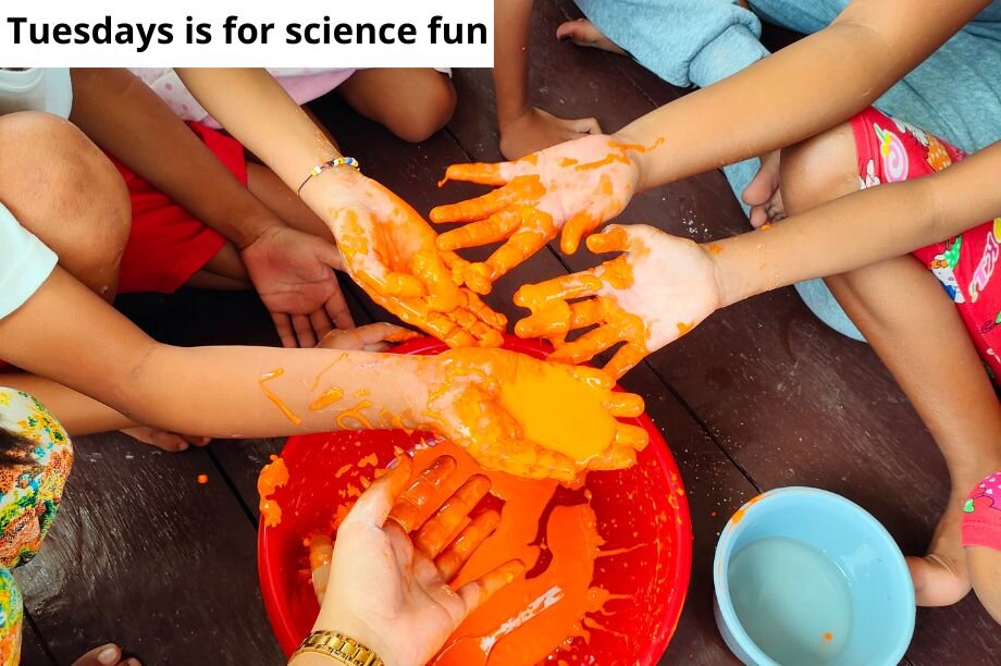 100 supporters for a New Kids Club venue <3