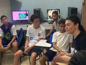 Training for teens at Renato Rodrigues