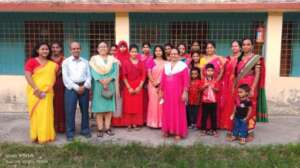 Trainees and their children at the celebrations