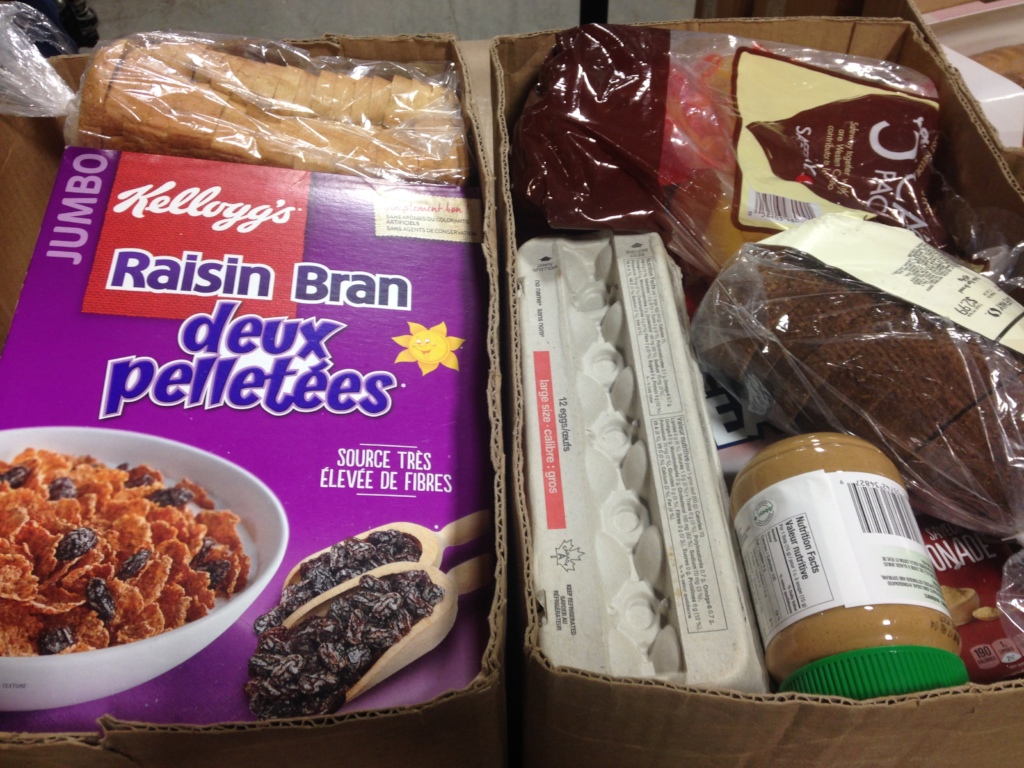 Food hamper with a dozen eggs