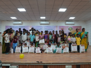 250 kids were given gifts for Diwali!!