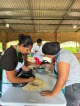 Espacios de formacion para mujeres de comunidades