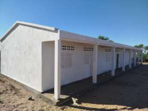 Adding the finishing touches to Karinoro building