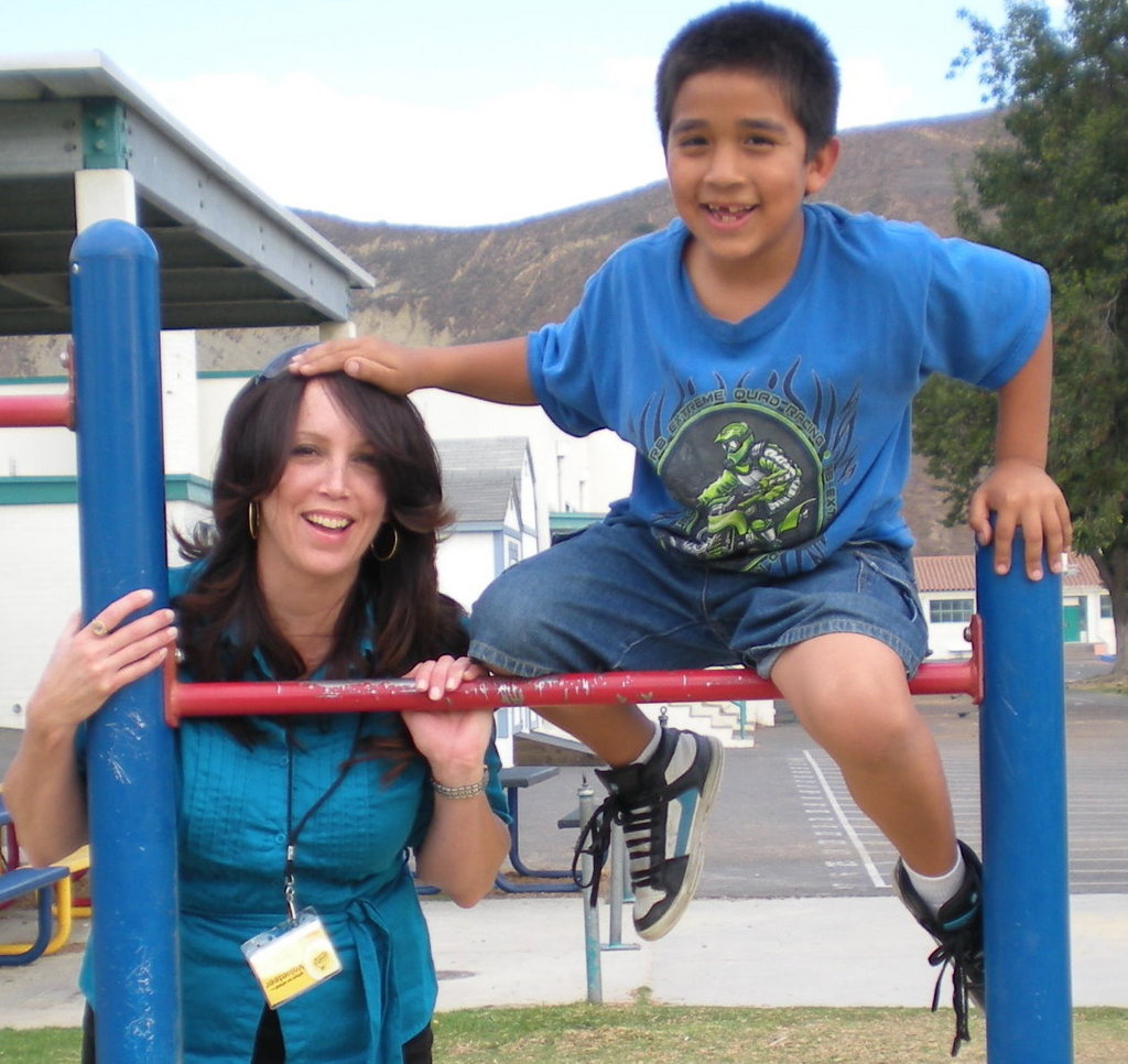 Provide support to 6500 homeless students k-12