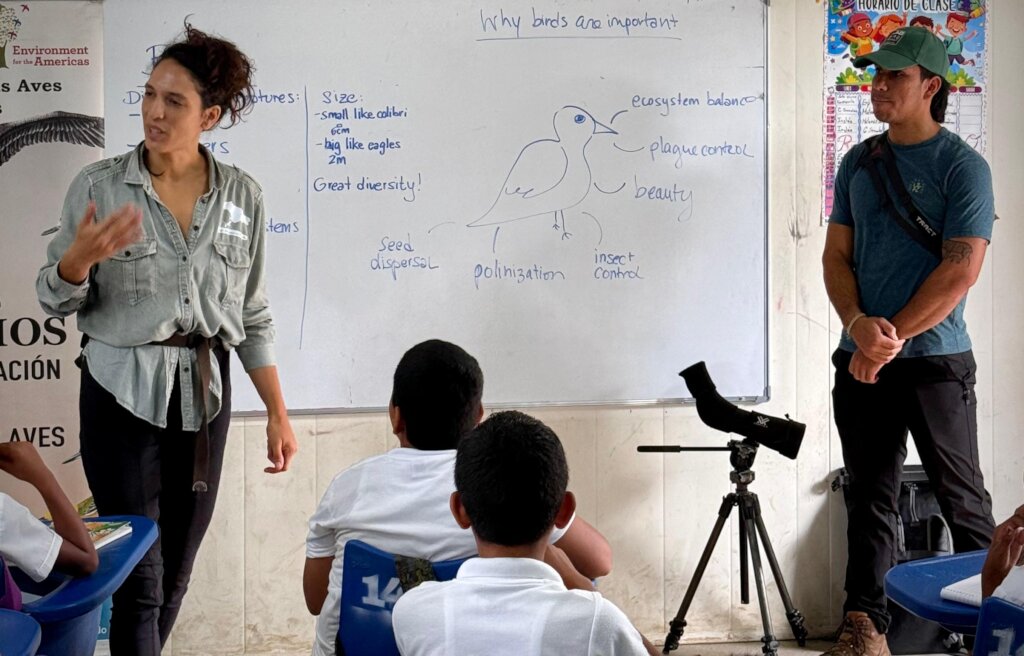 JOVENES GUARDIANES: Environ. Ed. @ Rainforest Edge