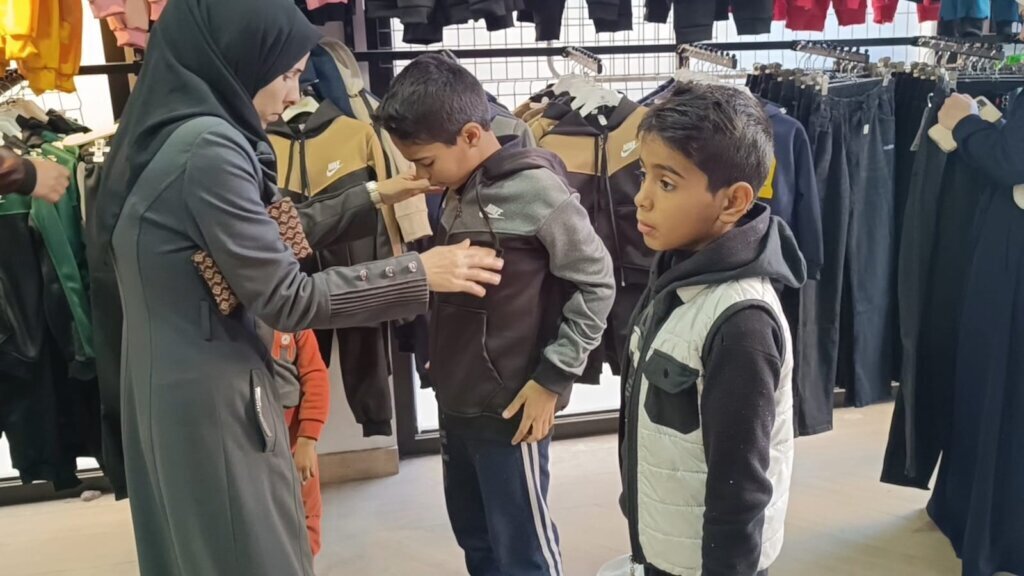 Eid Clothes to 200 Children in Gaza and Syria