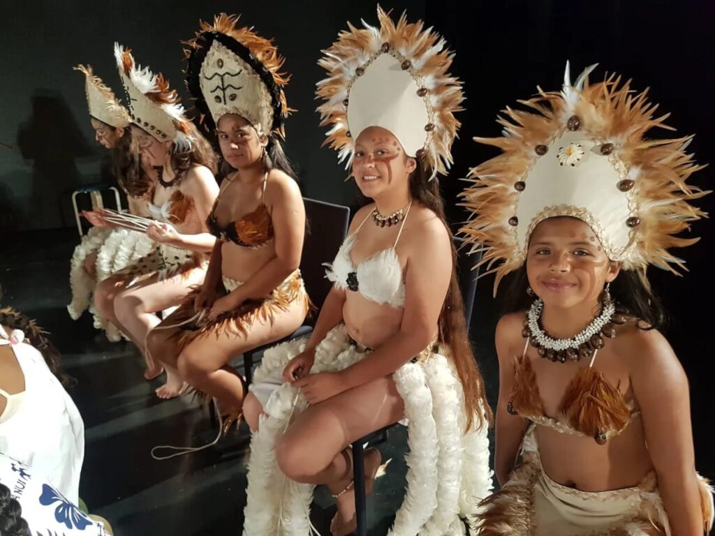 Empower Easter Island's future through Music & Art