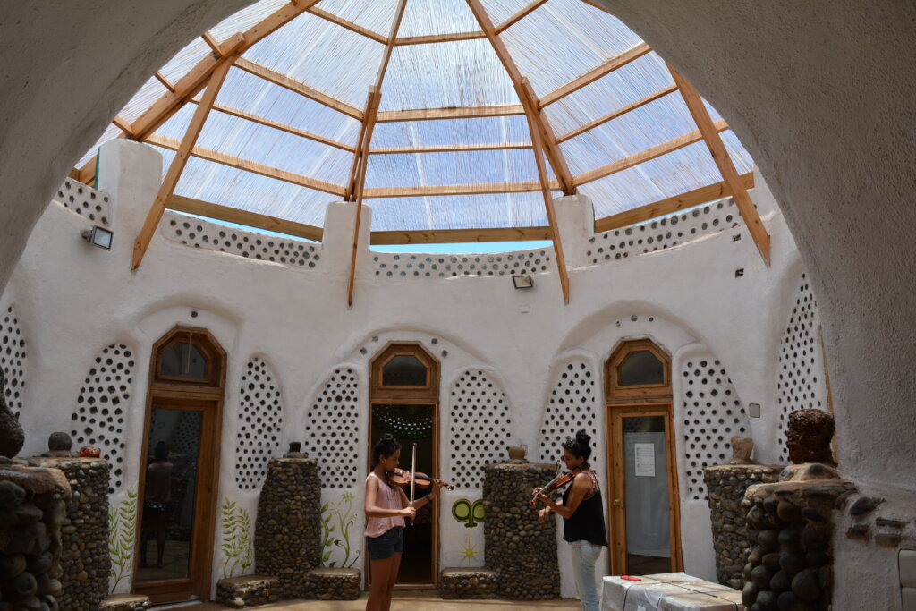 Empower Easter Island's future through Music & Art