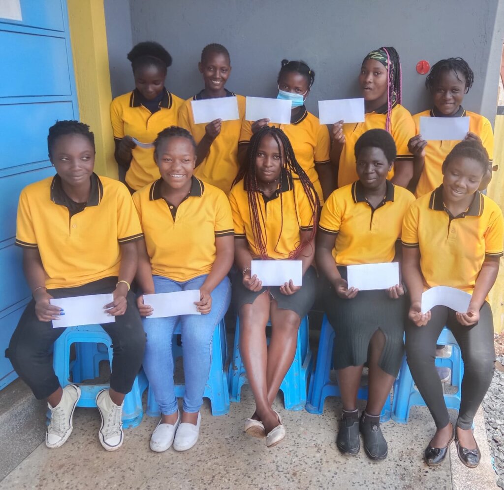 Empowering 1,100 young mothers in Kenya