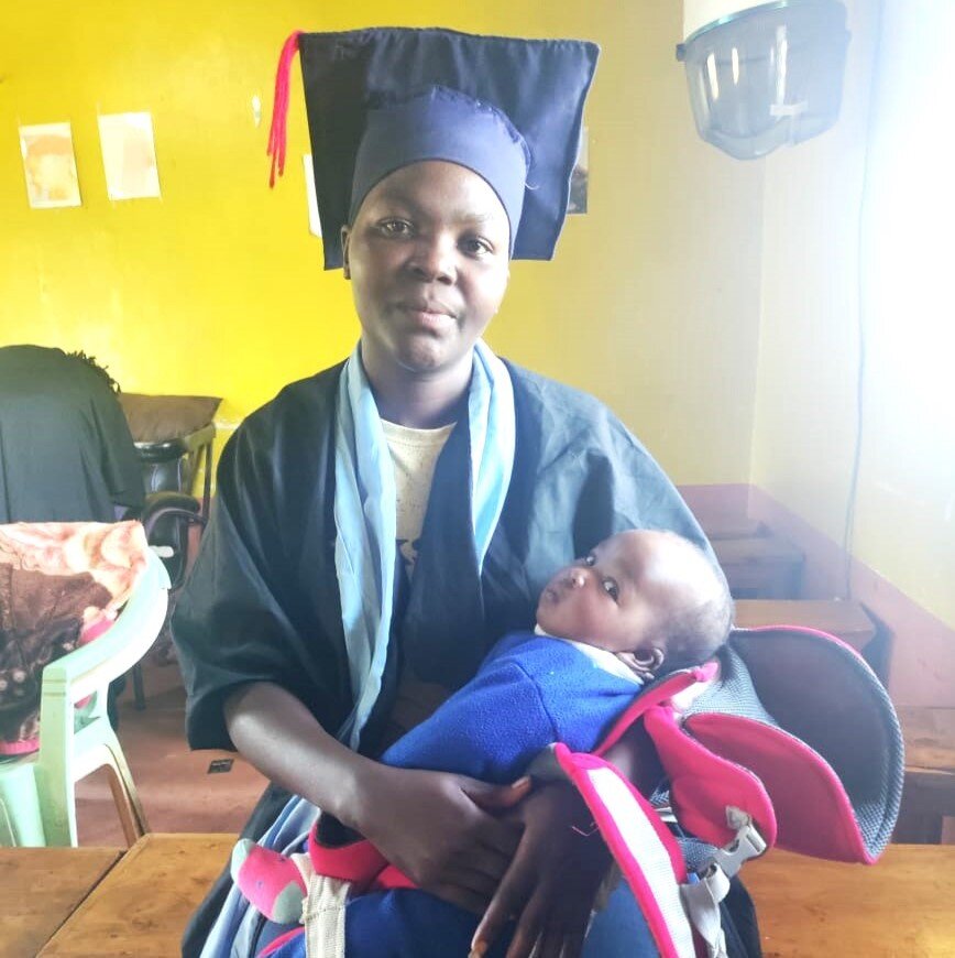 Empowering 1,100 young mothers in Kenya