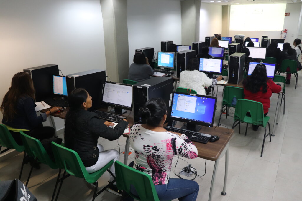 Basic computer course for domestic workers