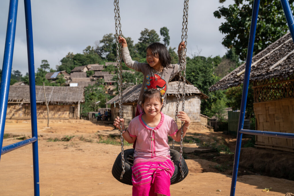 Support refugees with disabilities in Thailand