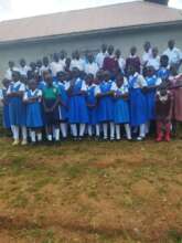 School children bieng educated on feeding