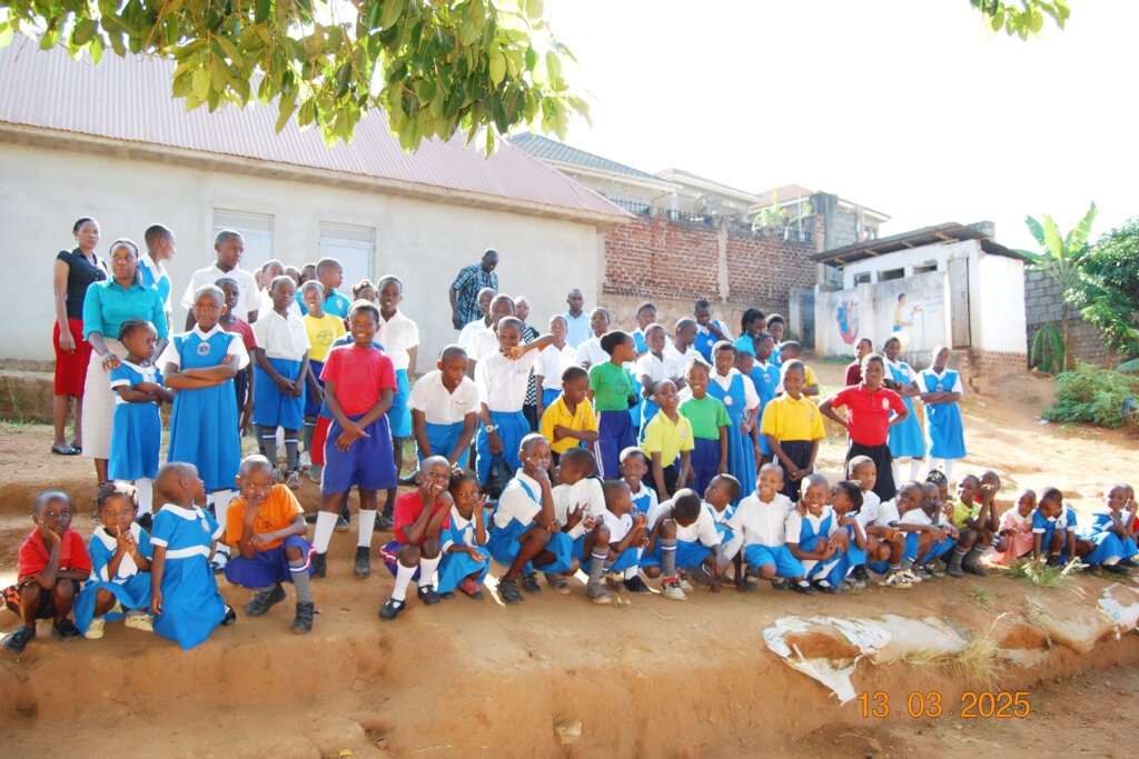 Feed to Learn to 100 vulnerable Children in Uganda