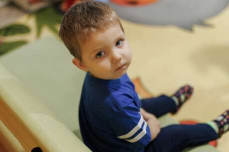 Help families raising orphans in wartime Ukraine