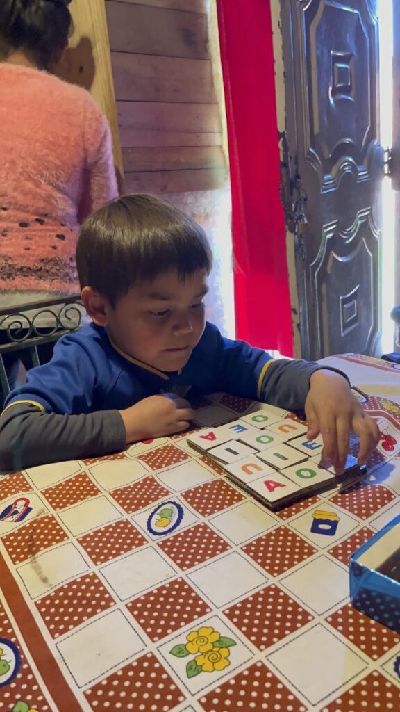 Stimulation and Feeding at home for 100 childrens