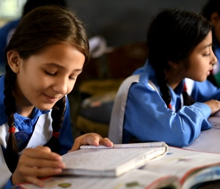 PK100: Donate for 100% Literate Pakistan by 2047