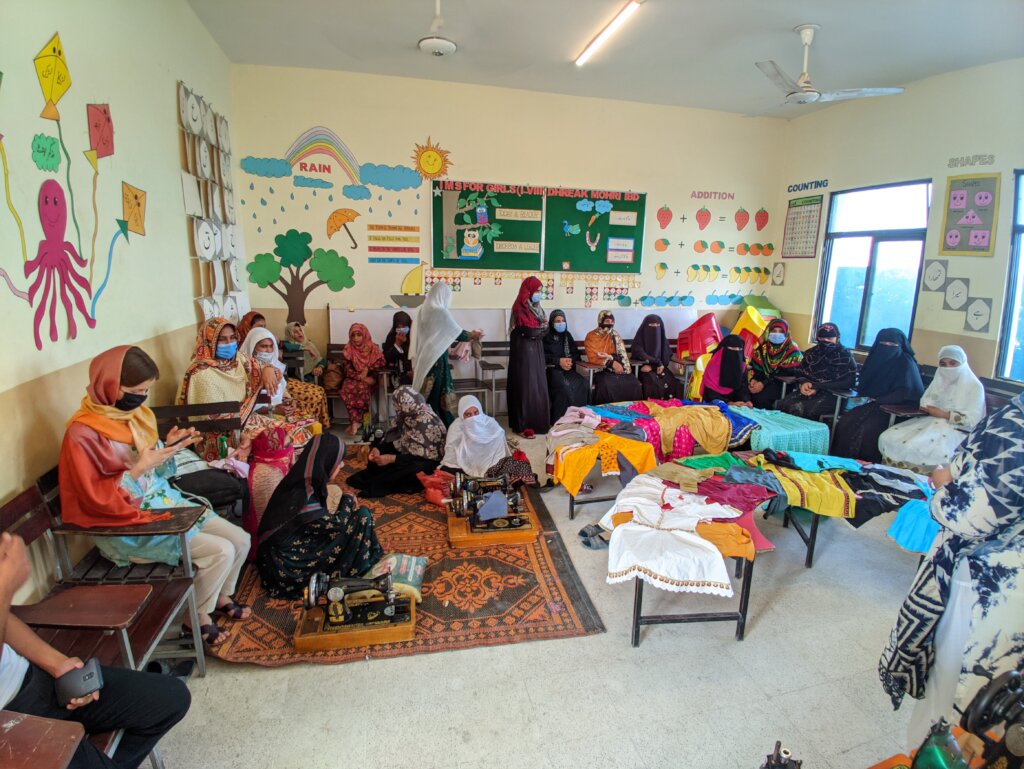 PK100: Donate for 100% Literate Pakistan by 2047