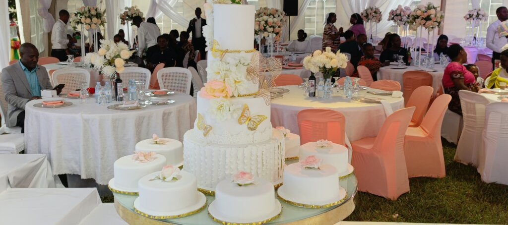 Wedding cake supplied by Lilis Oven