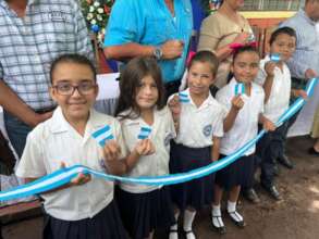 Inauguracion de biblioteca Escuela Jesus Regalado