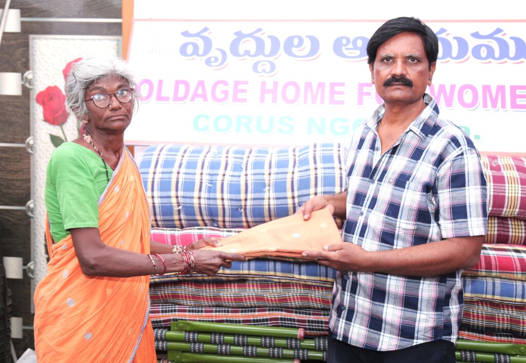 Donate for Cloths and Cosmetics to Oldage Women