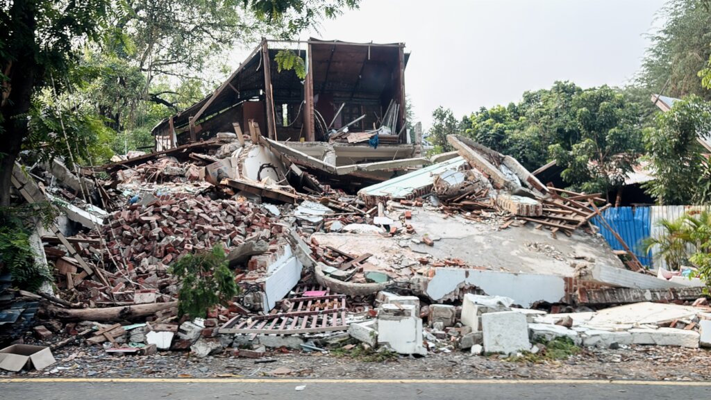 Emergency Earthquake Relief in Myanmar & Thailand