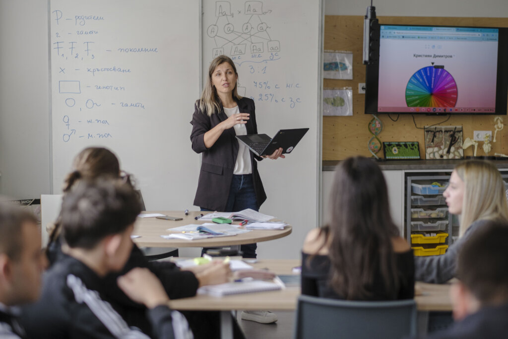 A to Z of Teaching STEM: Support for 500 Teachers