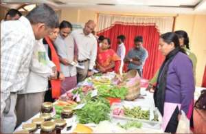 Officials having a look at the ET stall