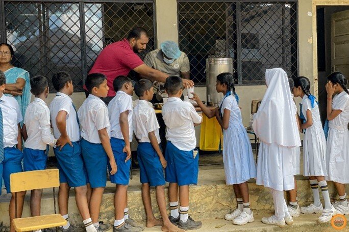 Feed Children in 1000 Schools Across Sri Lanka
