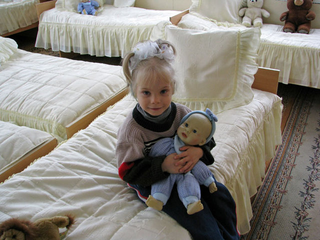 Provide a better life for orphans in Belarus