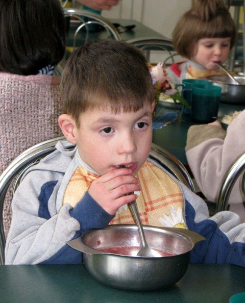 Provide a better life for orphans in Belarus