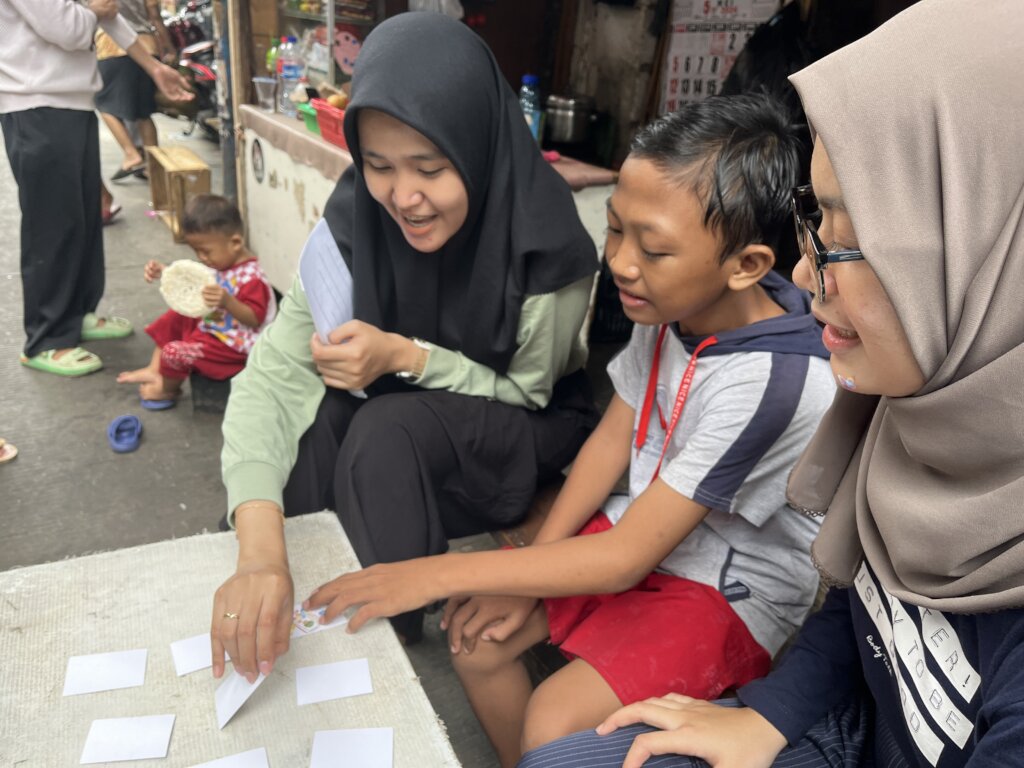 West Jakarta: 100 urban poor home mentoring visits