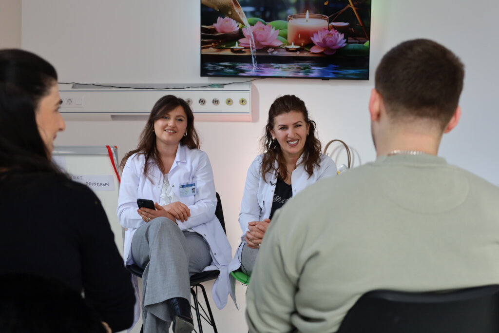 Become hope to mothers and children in Kosovo!