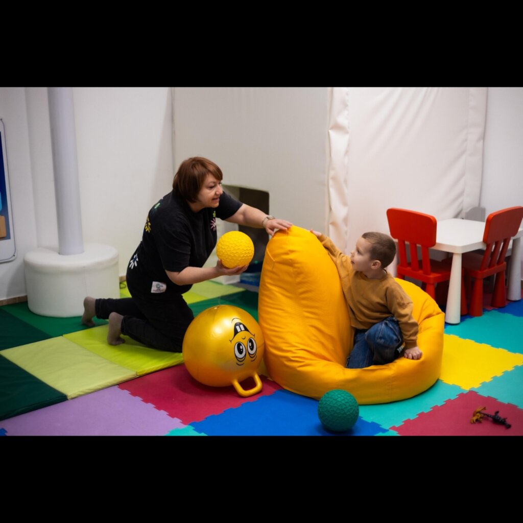 Build Hope for Refugee Children with Disabilities