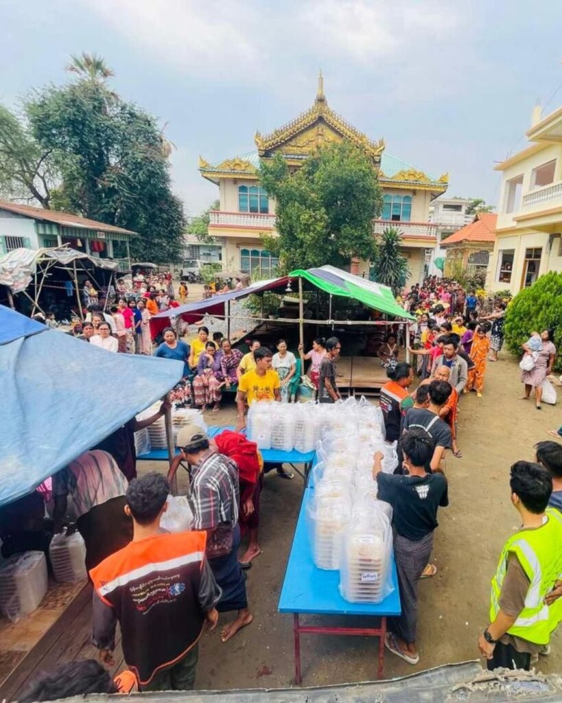 WCK hot meal distribution