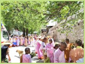 Distributing food parcels in Sagaing