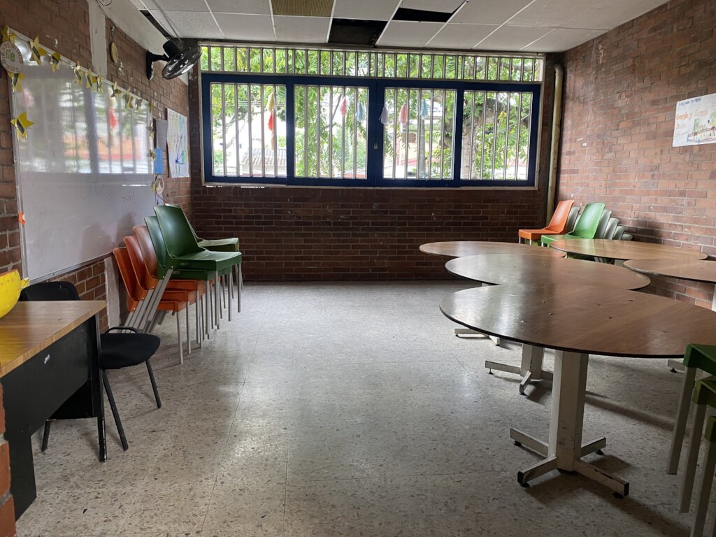 Help us equip a classroom for 30 students