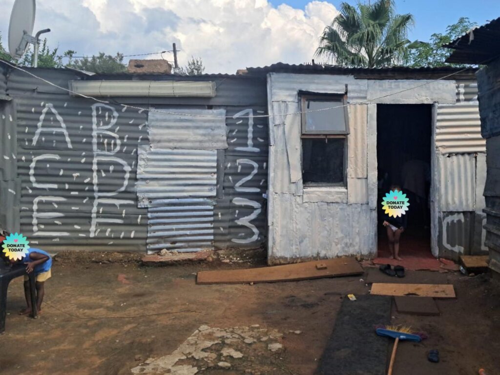 Support 1500 vulnerable children in South Africa