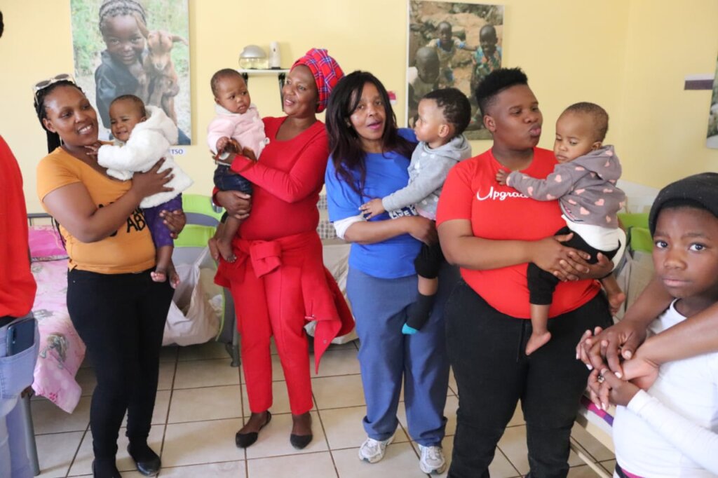 Support 1500 vulnerable children in South Africa