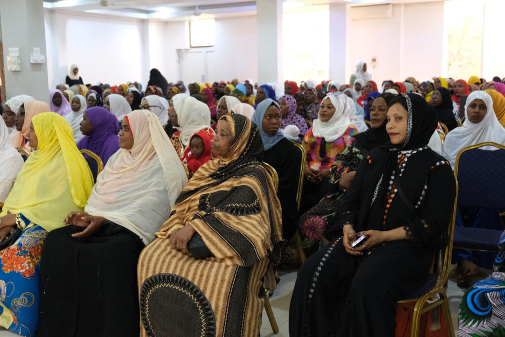 MotherSchools: Parenting for Peace in Zanzibar