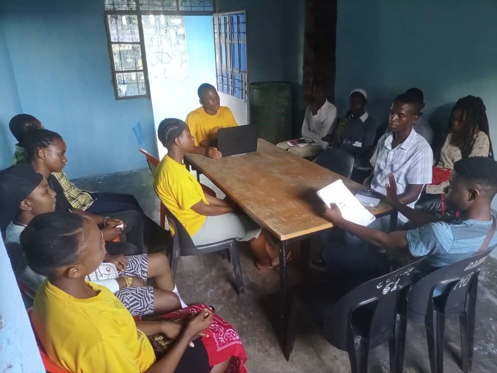 Education and Reintegration of Young Mothers - DRC