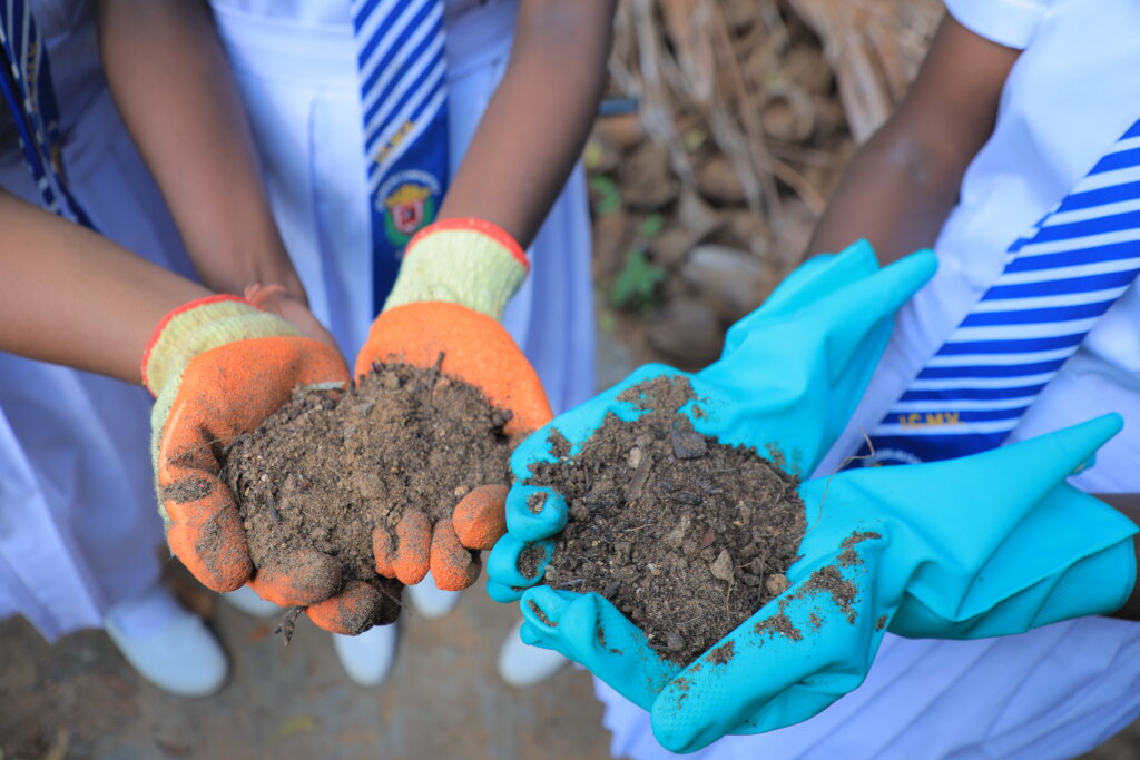 Feed Kids in Sri Lanka; Teach 15,000 to Grow Food