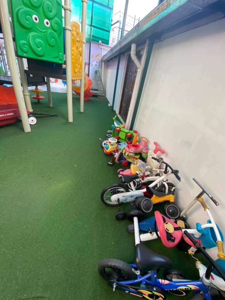 Hand to hand Roof repairs