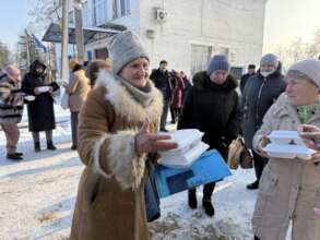 Hot meals for a freezing Ukraine