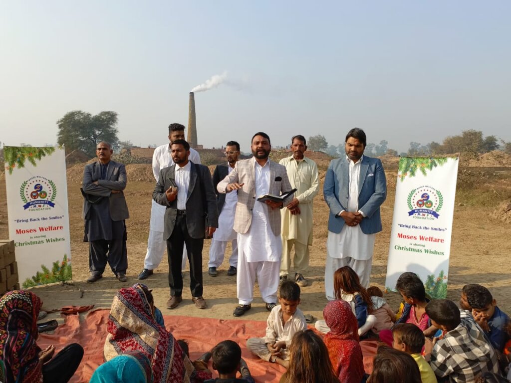 "Gifts of the Heart: Christmas of Love & Hope"