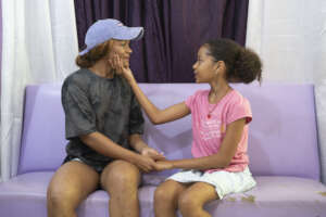 Rosbelly and her mother, Rosa, a former Mariposa.