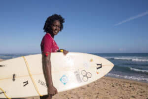 Naomi in her element surfing