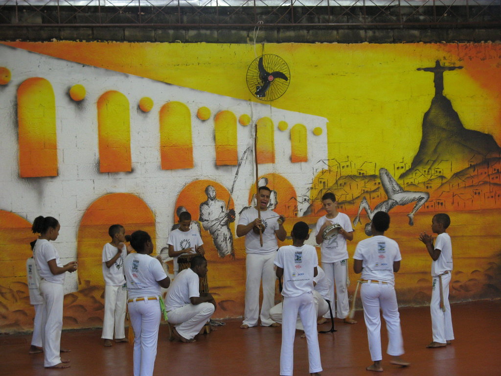 Capoeira Keeps Over 100 Kids Healthy and In School